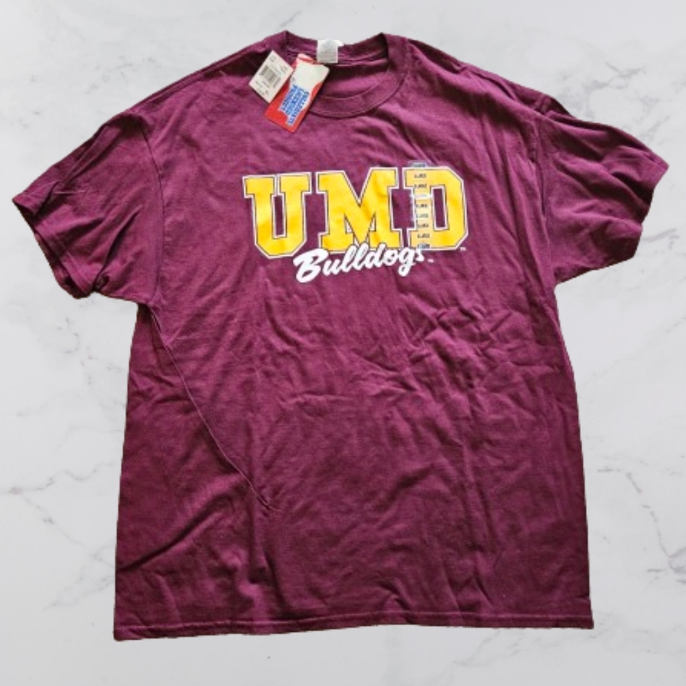Men's XL NWT UMD short sleeve t-shirt